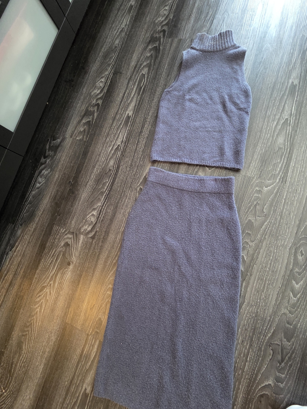 Express Textured Knit Mock Neck Top & Midi Pencil Skirt Set XS